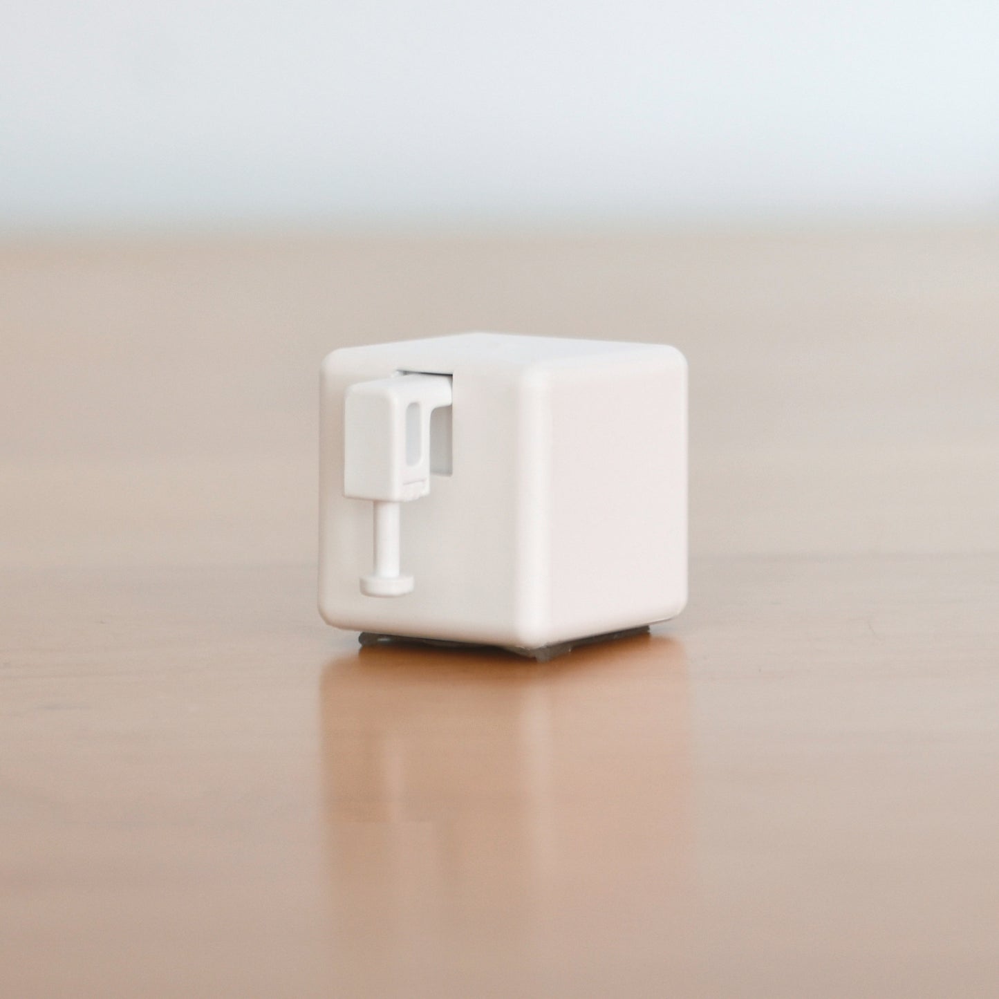 FingerBot Plus